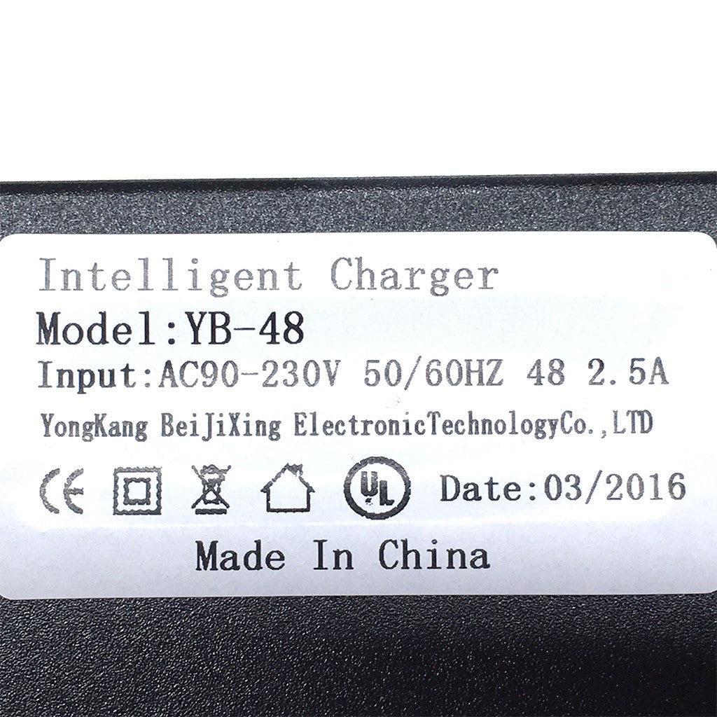 Battery Charger 48V 2.5A for Electric Scooter - Version 5 - VMC Chinese Parts