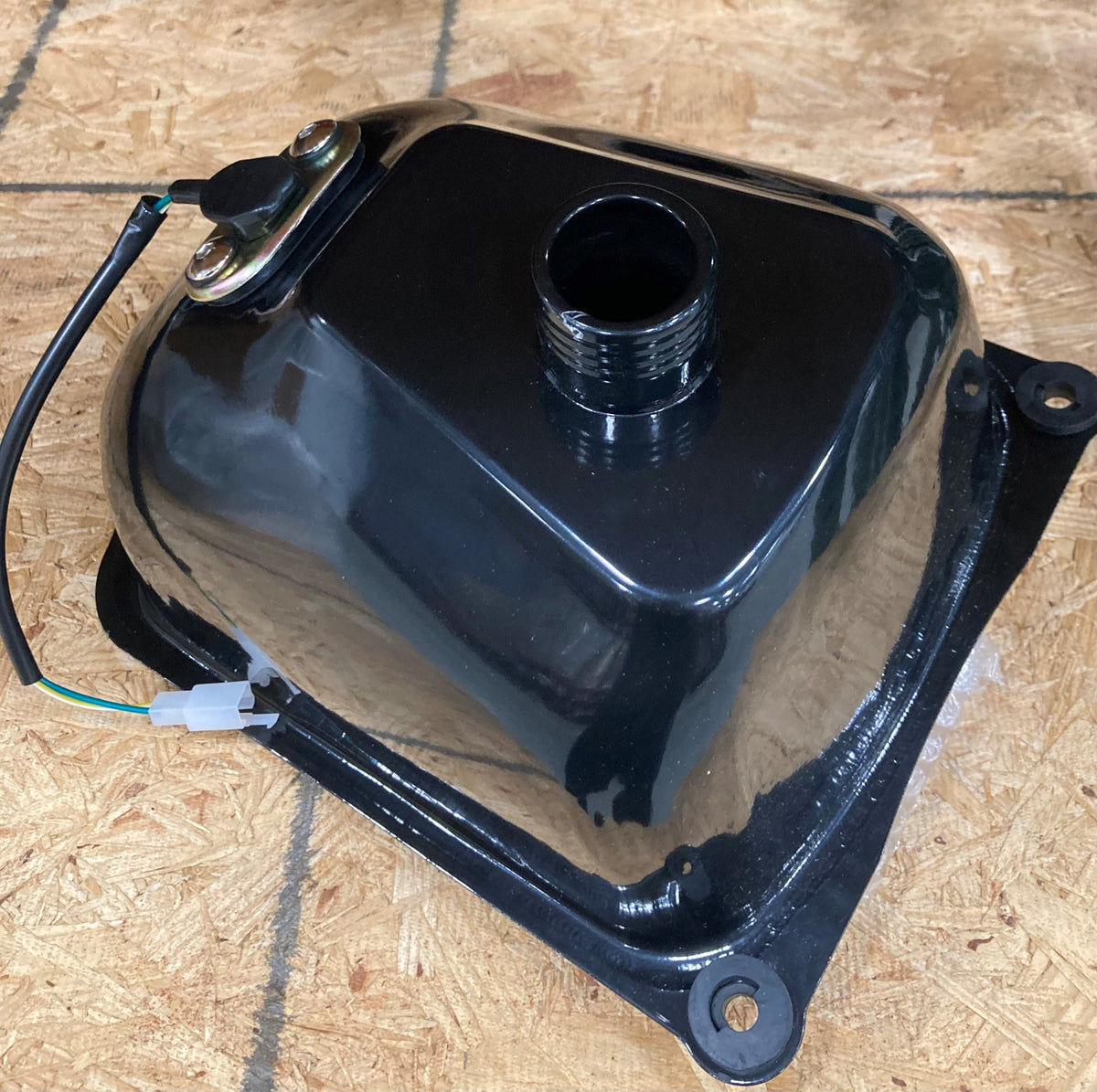 Gas Apollo Gas Fuel Tank for Apollo Commander 200 ATV – VMC Chinese Parts